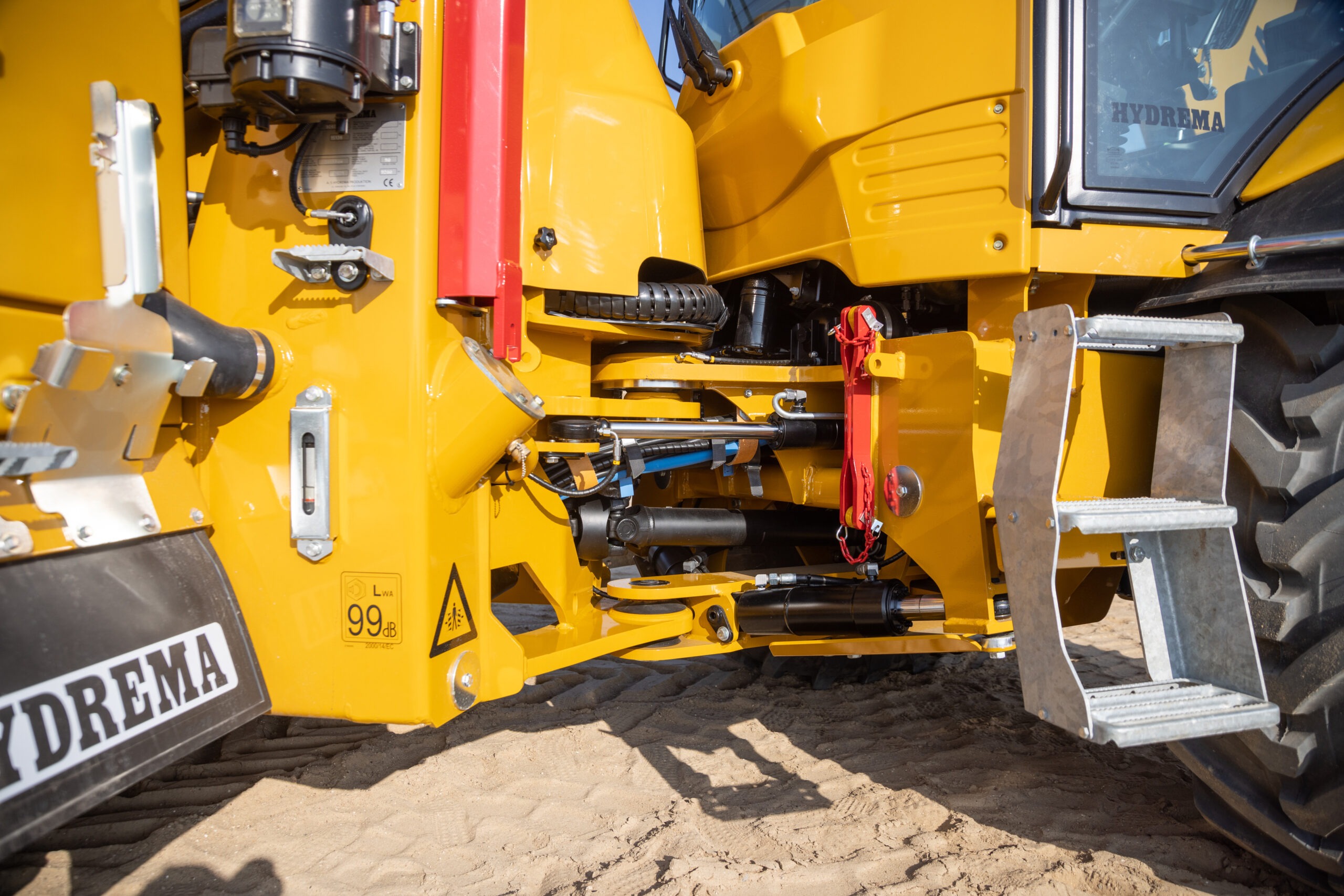 articulated steering