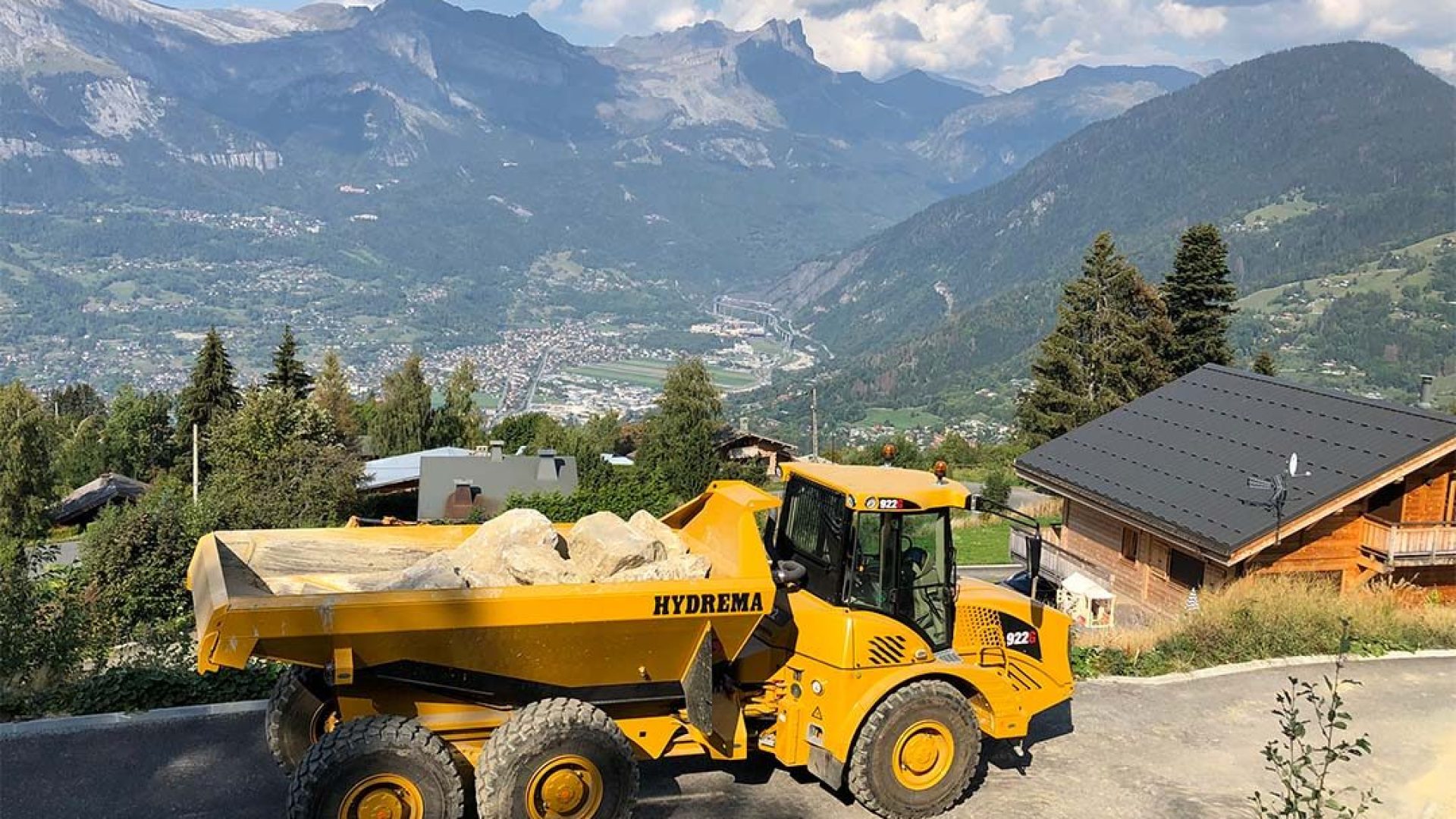 922G255 side view loaded french alpes 2