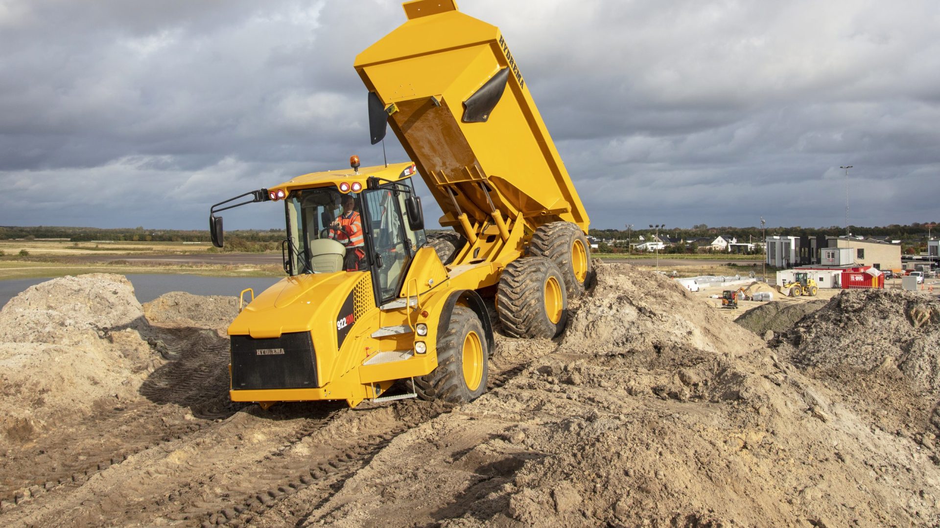 922G tipping